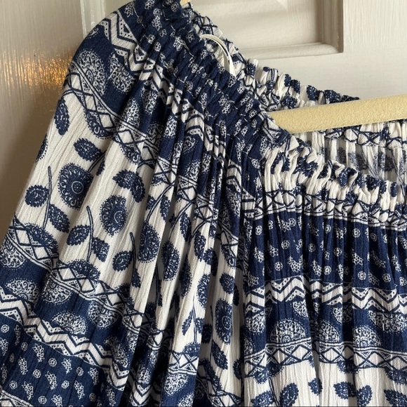 Rebecca Elliot Paisley Off-Shoulder Dress - Picture 4 of 4